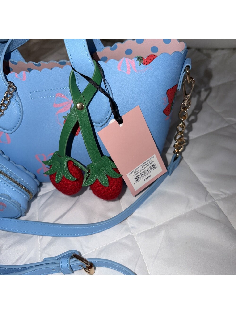 NWT JUICY COUTURE SWEET STRAWBERRY MINI TOTE CROSSBODY BAG W POUCH BLUE - Picture 3 of 7